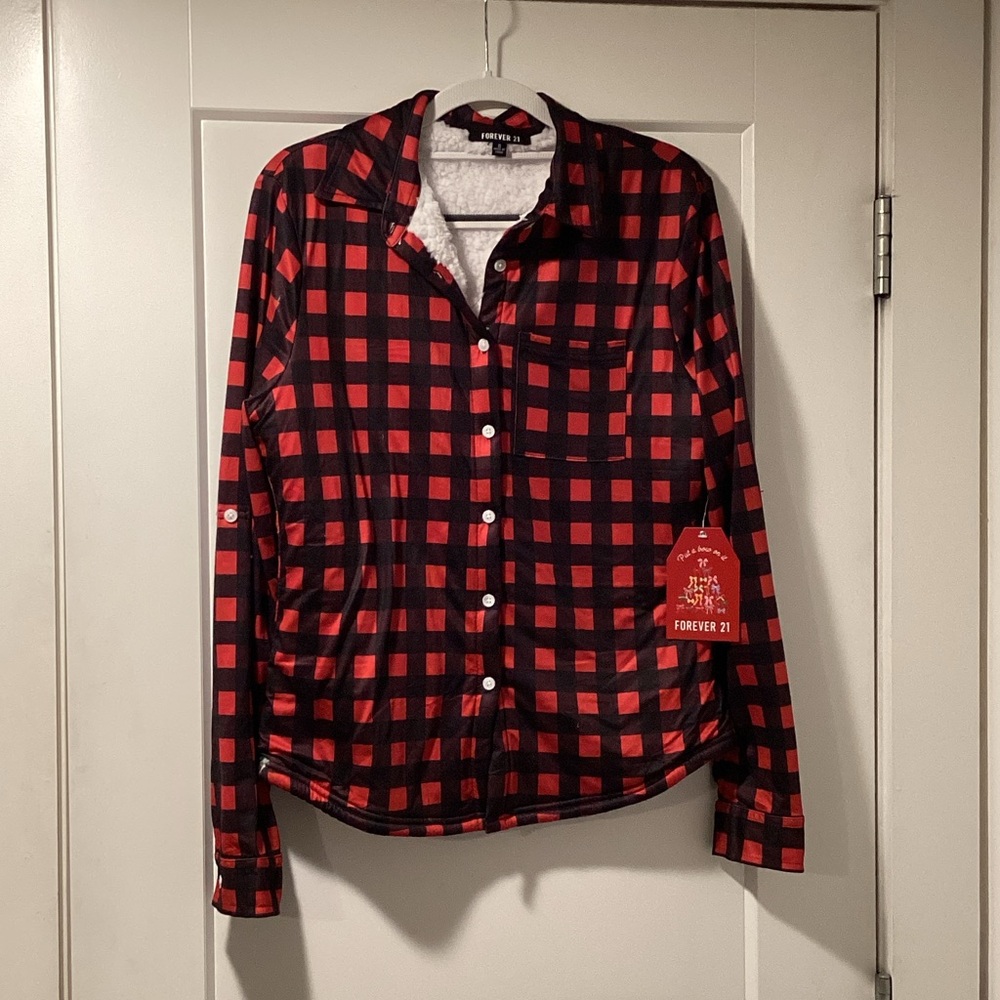 Forever‎ 21 Mens Small Red Black Plaid Fleece Lined Shirt Jacket Shacket NWT